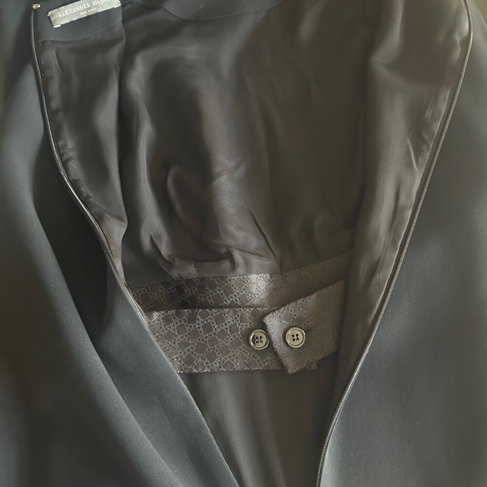 Alexander McQueen Cape Dress - Picture 8 of 8